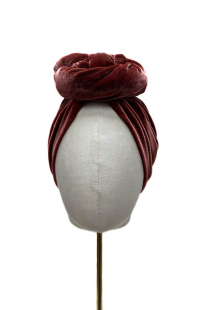 Turbaani Greta, tiilenpunainen sametti S (55-57cm)